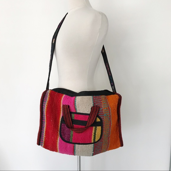 Travel Weekender Medium Woven Boho Shoulder Bag - Picture 2 of 8